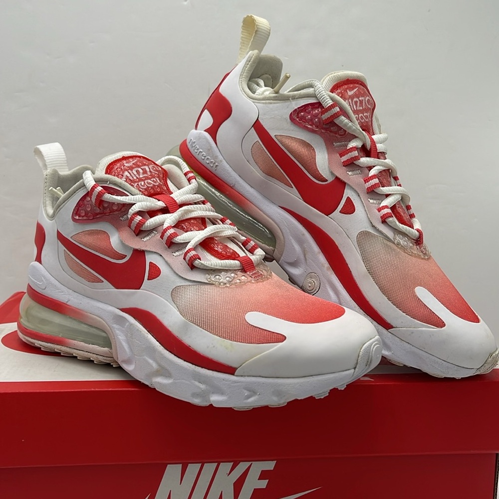 Nike WMNS Sneakers AIR MAX 270 REACT SE
WHITE/TRACK RED-BARELY ROSE BV3387 100 - Picture 3 of 16